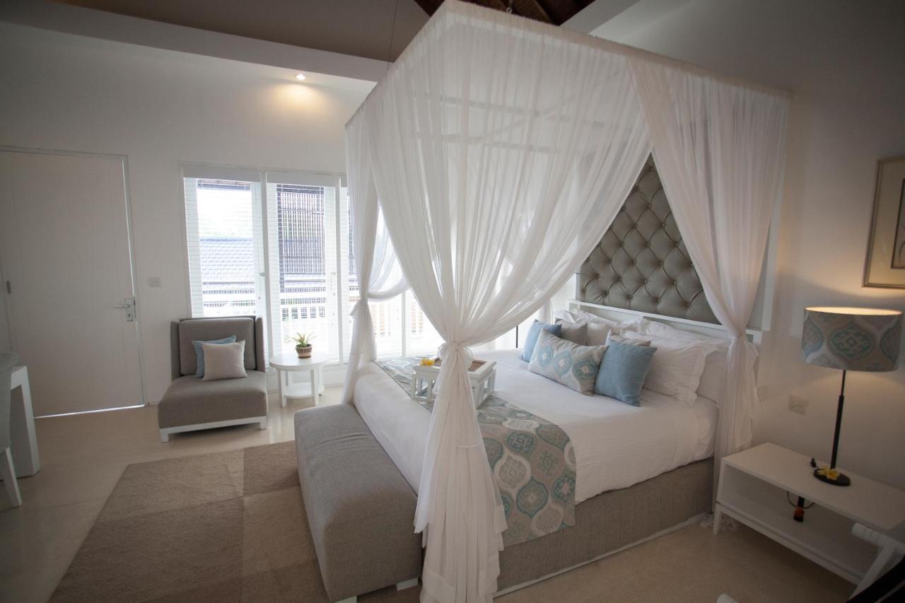 Lakshmi Luxury Villas, Walk To The Beach And Seminyak Shopping Dış mekan fotoğraf